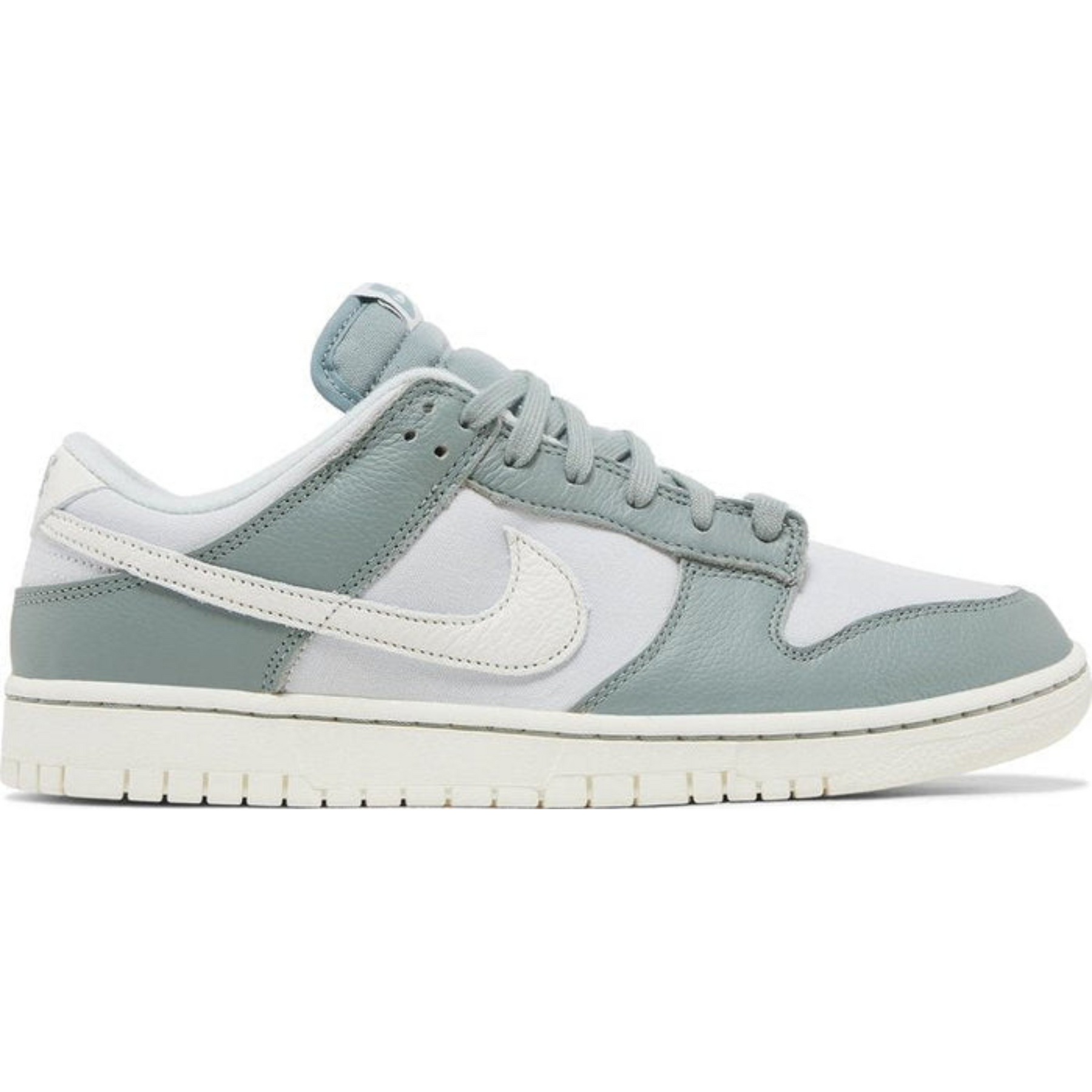 Nike Dunk Low 'Mica Green'