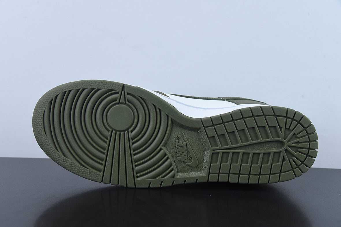 Nike Dunk Low 'Medium Olive' (Pronta Entrega)