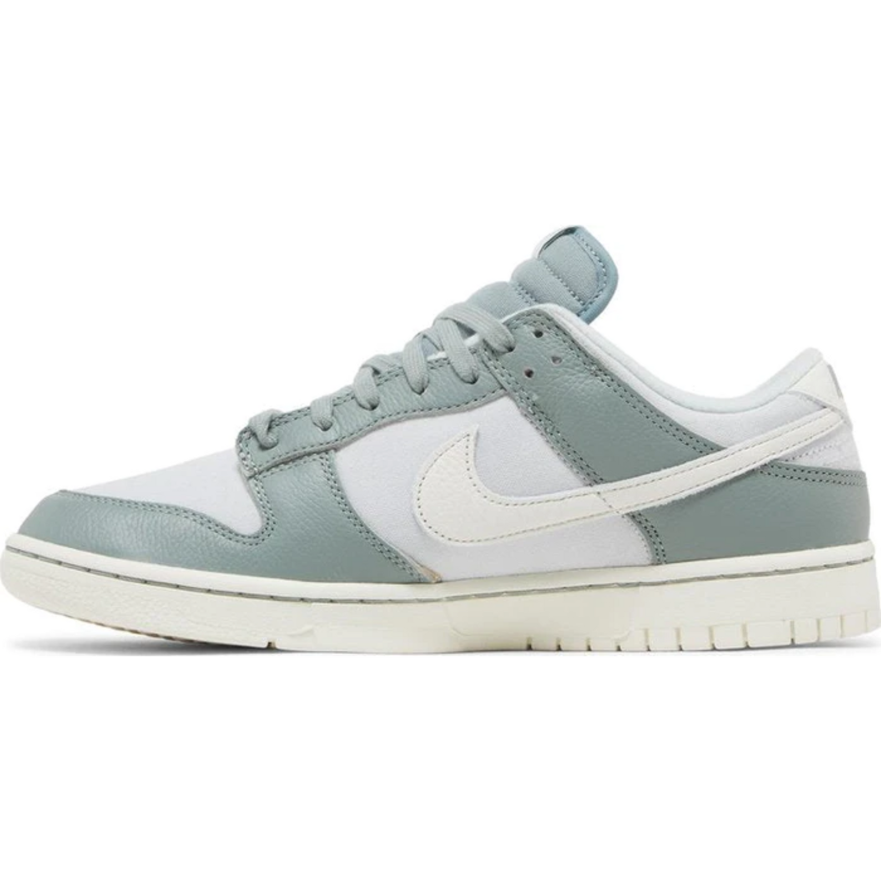 Nike Dunk Low 'Mica Green'