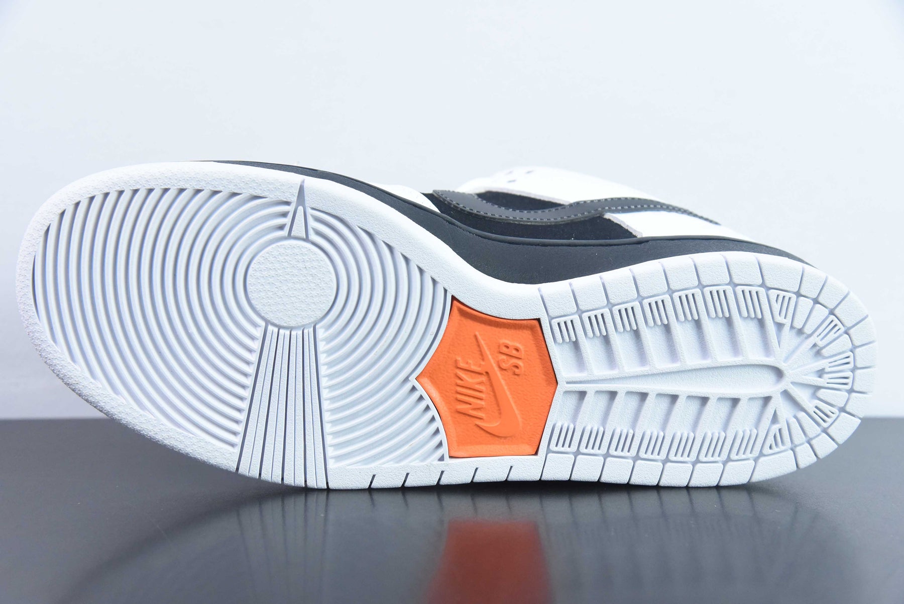 TIGHTBOOTH x Dunk Low SB (Pronta Entrega)