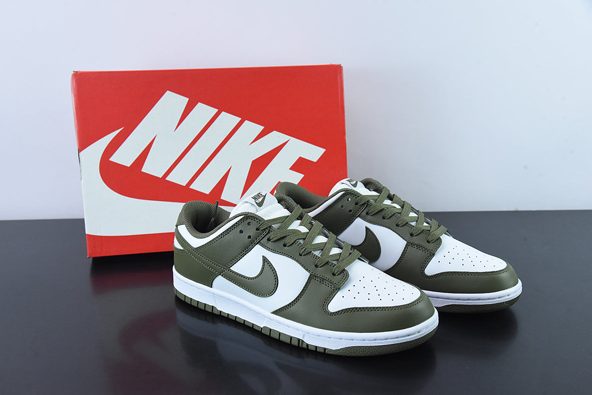 Nike Dunk Low 'Medium Olive' (Pronta Entrega)