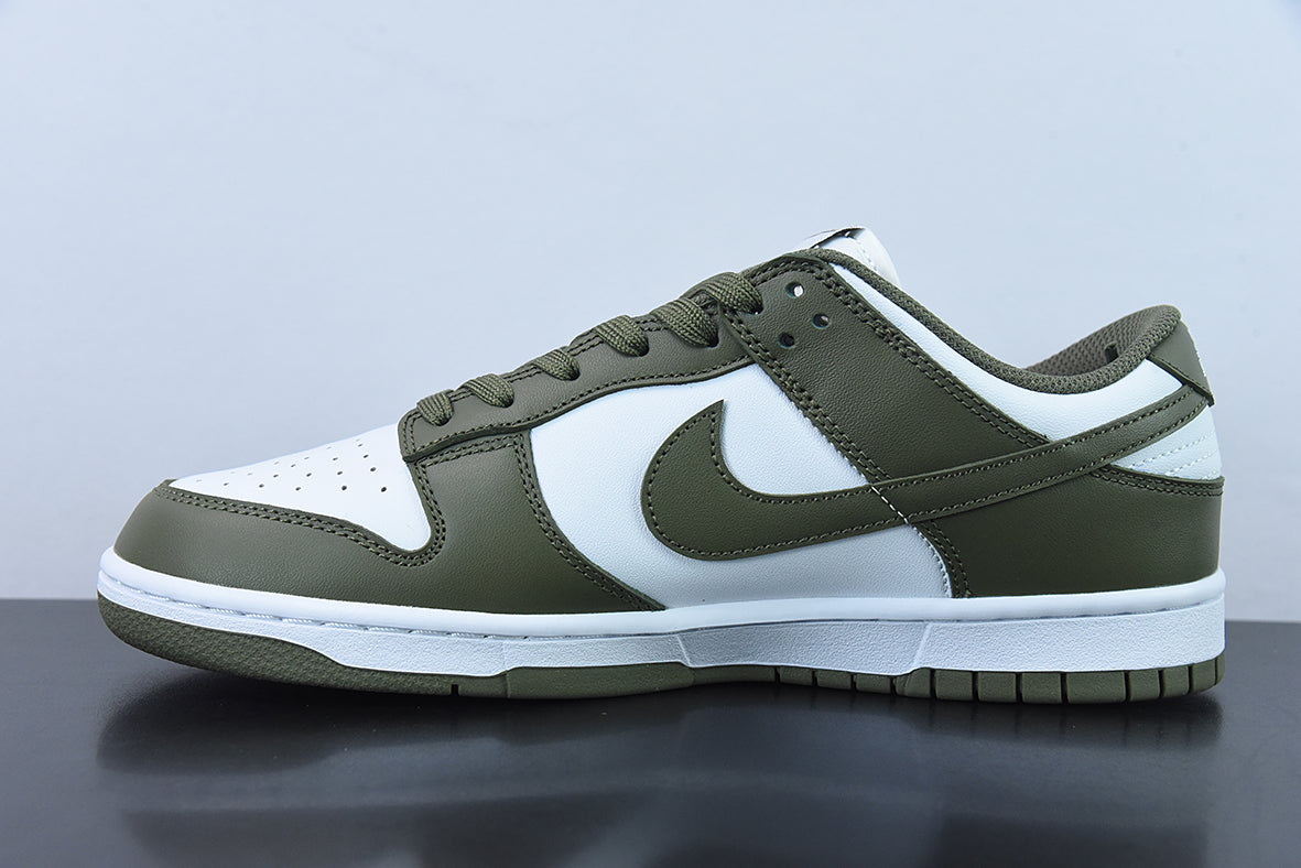 Nike Dunk Low 'Medium Olive' (Pronta Entrega)