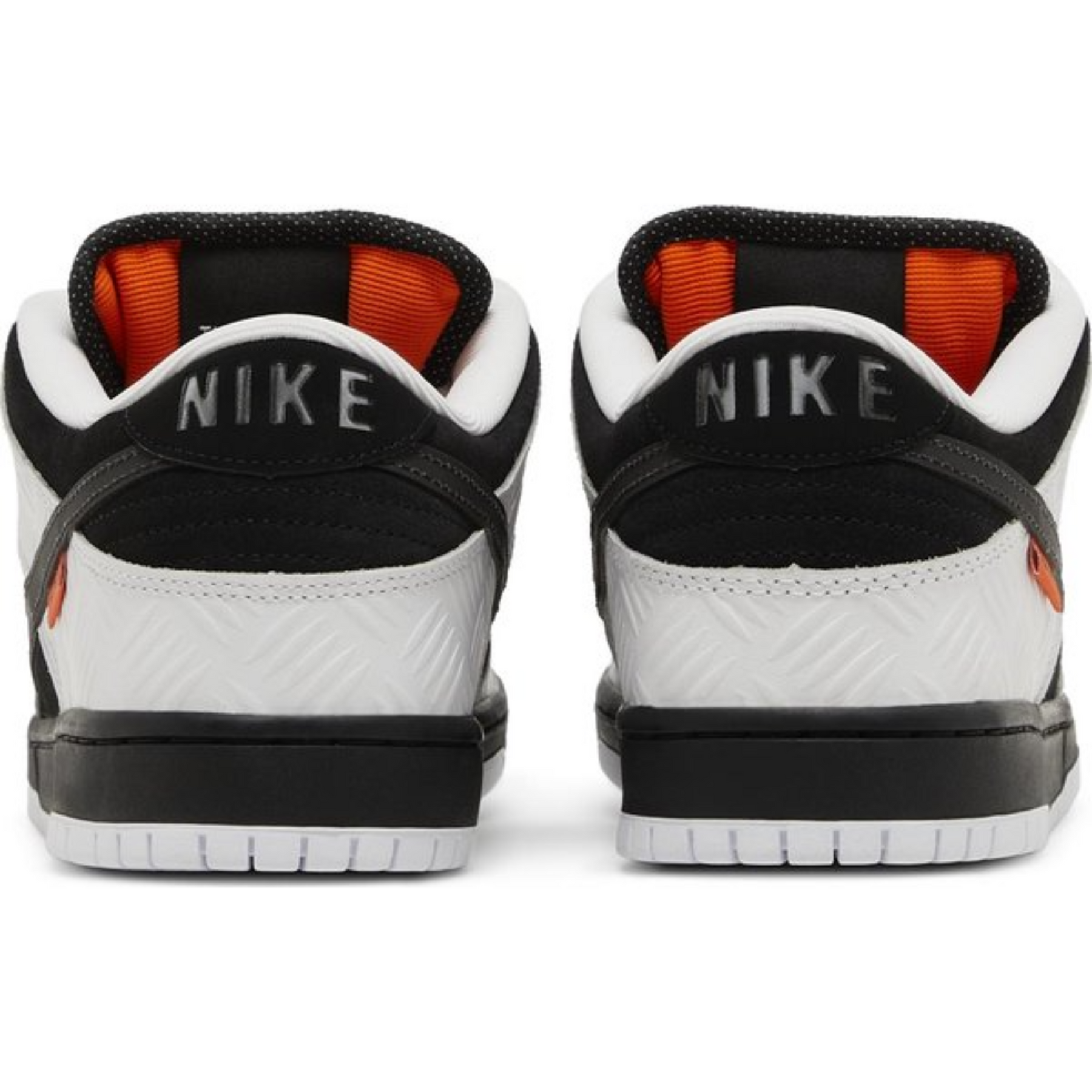 TIGHTBOOTH x Dunk Low SB