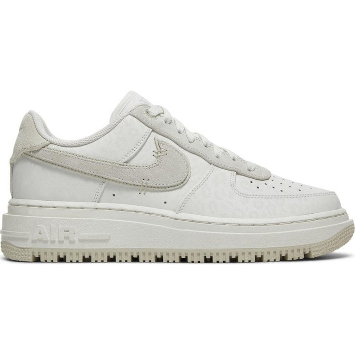 Nike Air Force 1 Luxe 'Triple White'