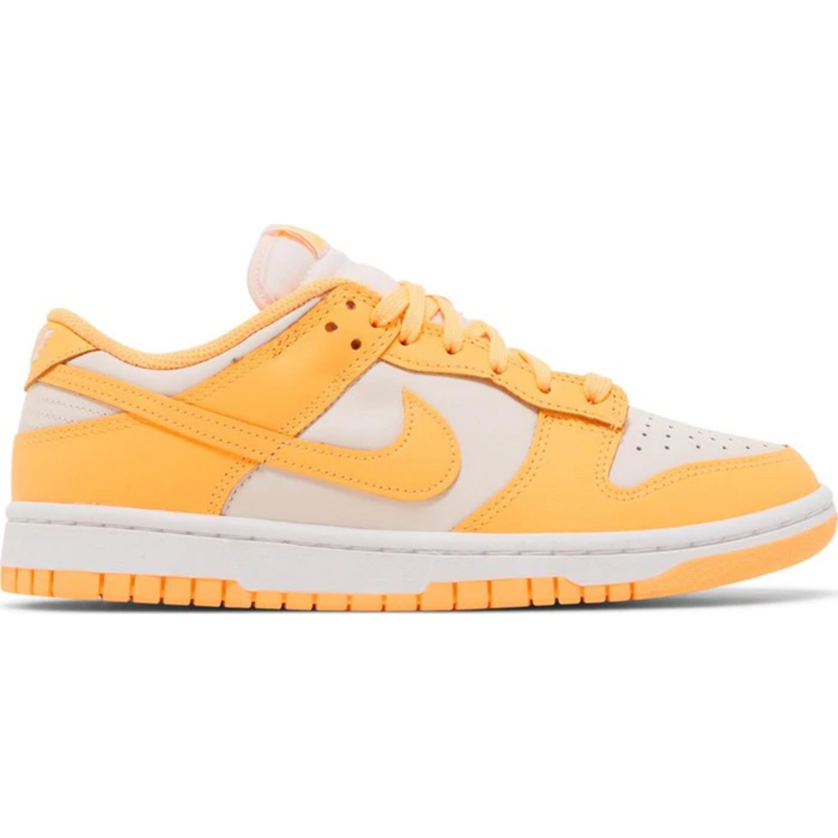 Nike Dunk Low 'Peach Cream'