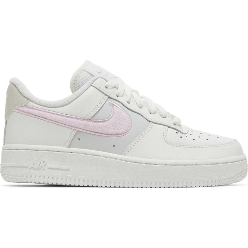 Nike air force 1 low hot sale chenille swoosh