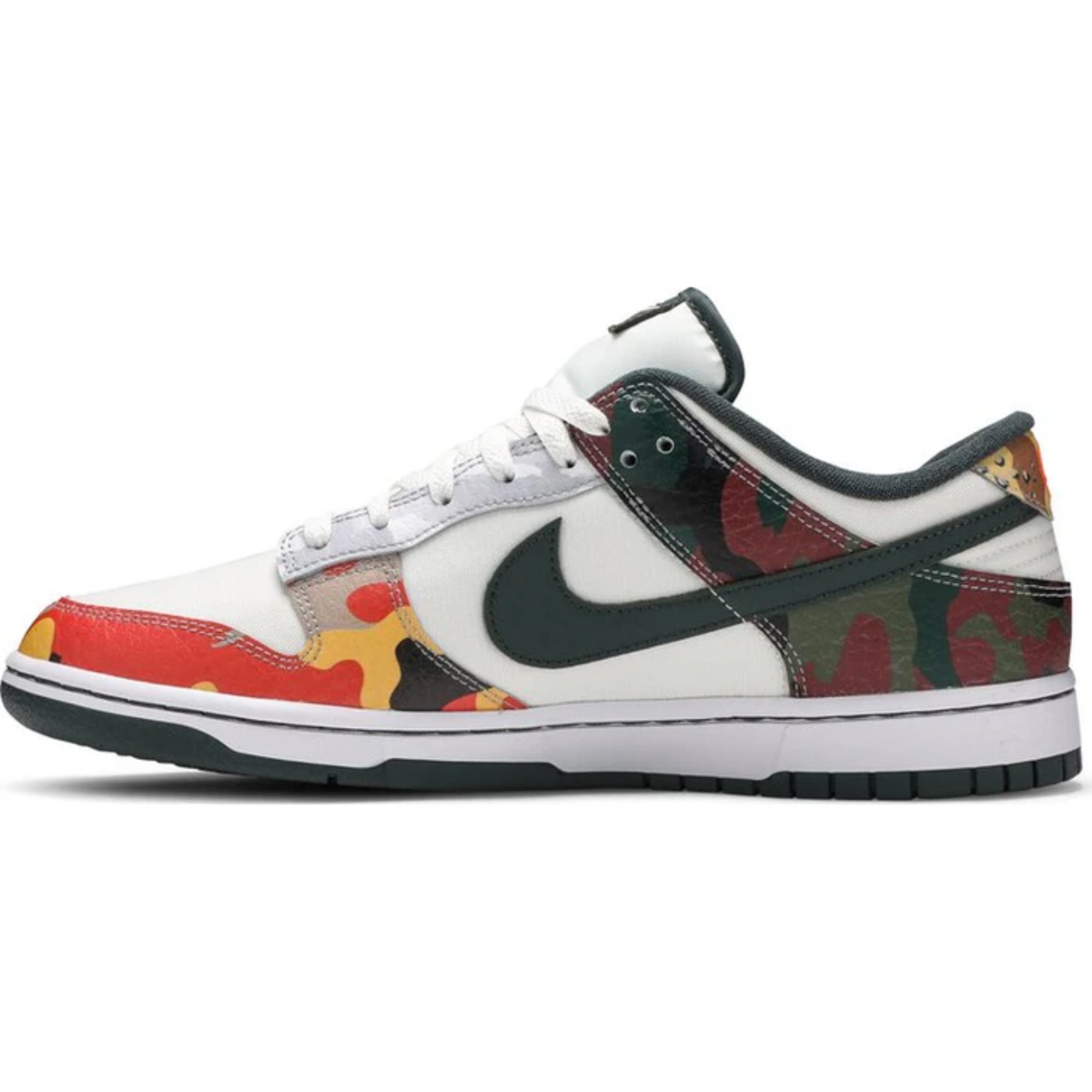 Nike Dunk Low SE 'Sail Multi-Camo'