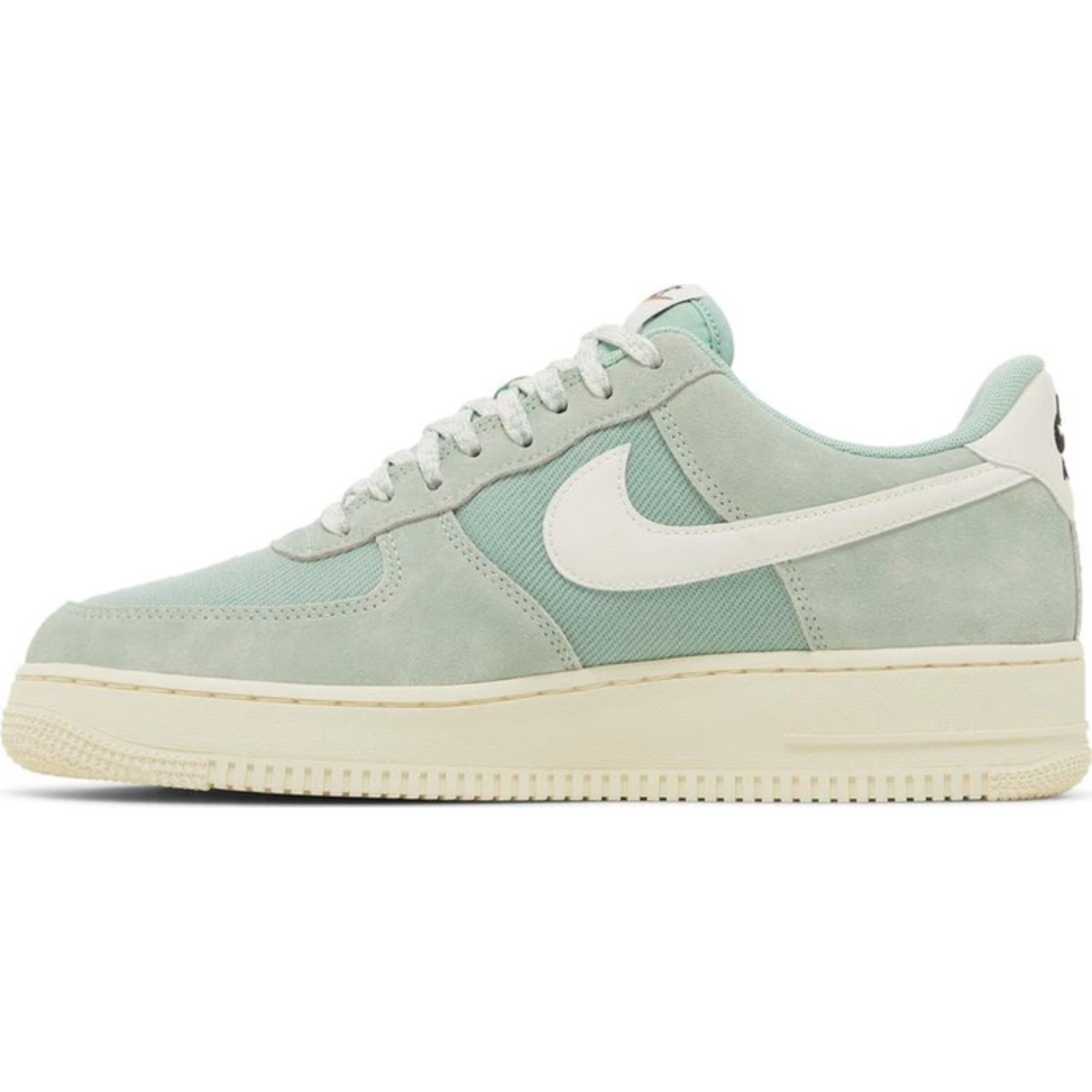 Nike Air Force 1 '07 LV8 'Certified Fresh - Enamel Green'